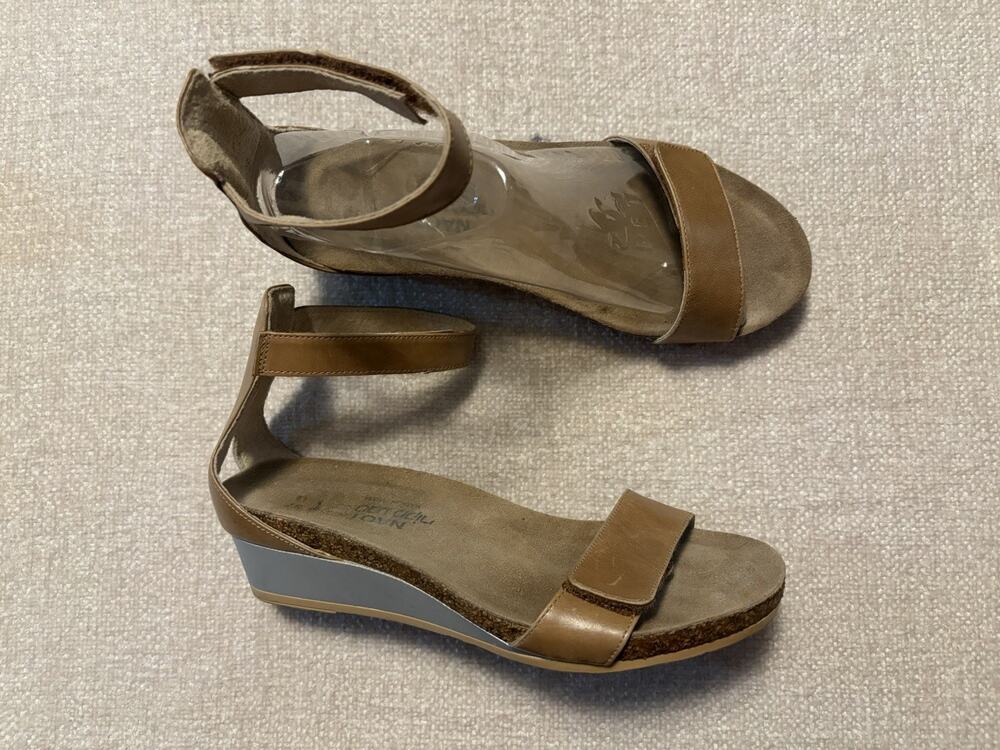 Naot Mermaid Sandal Size EU 37 US 6 Arizona Tan Leather Wedge Adjustable Straps